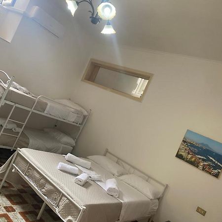 Casa Nonna Rusell Villa Napels Buitenkant foto