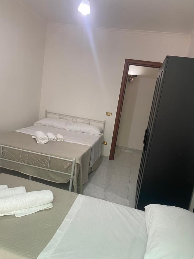 Casa Nonna Rusell Villa Napels Buitenkant foto